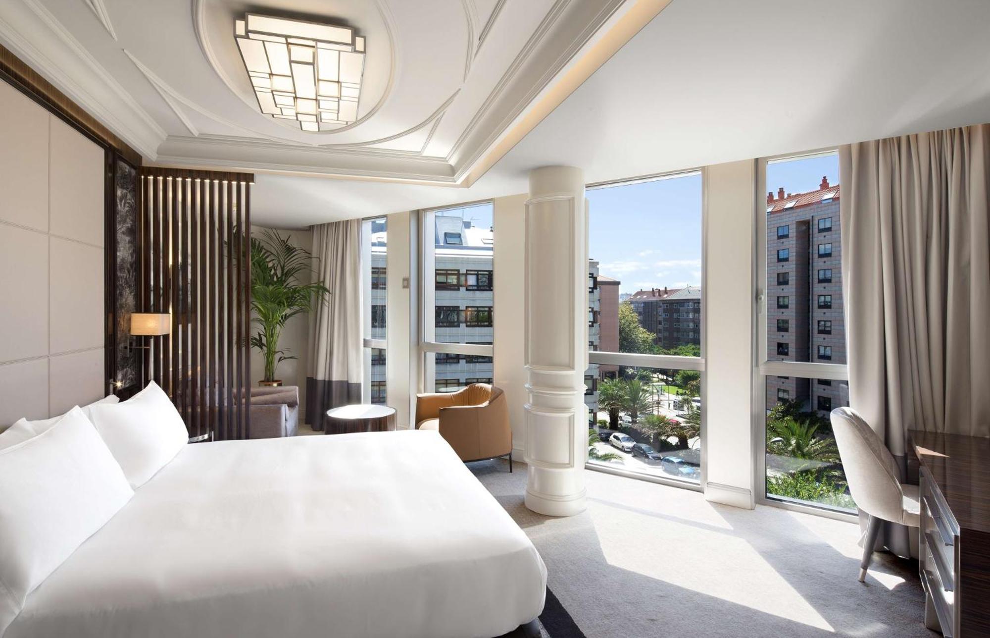 Doubletree By Hilton A Coruna Luaran gambar